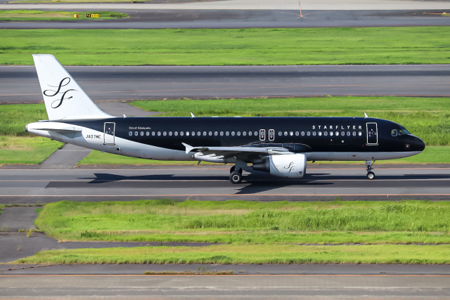 Y.Dさんが、羽田空港で撮影したスターフライヤー A320-214の航空フォト（飛行機 写真・画像）