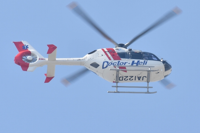 500さんが、自宅上空で撮影した中日本航空 EC135P2+の航空フォト（飛行機 写真・画像）