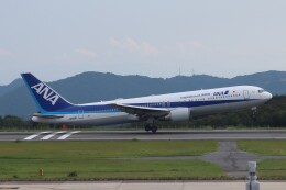YamatoFlyさんが、広島空港で撮影した全日空 767-381/ERの航空フォト（飛行機 写真・画像）