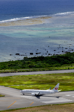狛犬さんが、石垣空港で撮影した日本トランスオーシャン航空 737-846の航空フォト（飛行機 写真・画像）