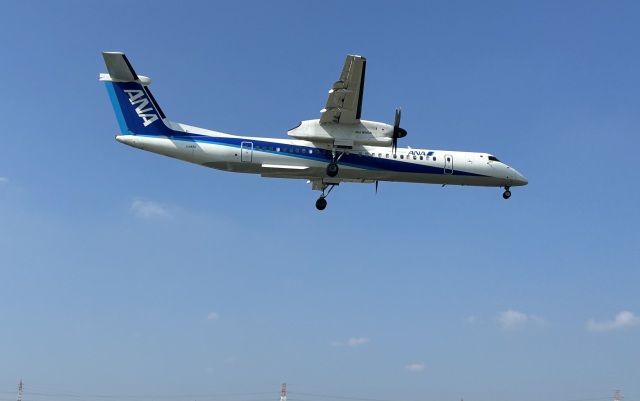 Turquoiseさんが、伊丹空港で撮影したANAウイングス DHC-8-402Q Dash 8の航空フォト（飛行機 写真・画像）