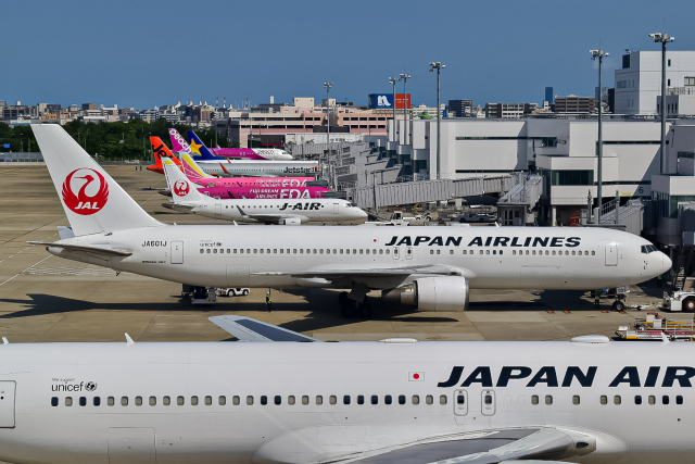 C-1 foreverさんが、福岡空港で撮影した日本航空 767-346/ERの航空フォト（飛行機 写真・画像）