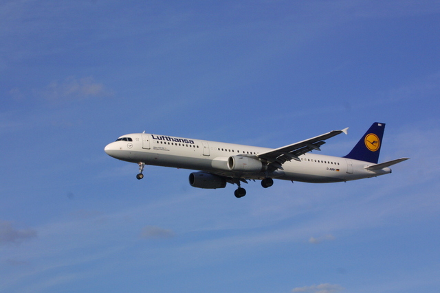 ルフトハンザドイツ航空 Aviationtag A320 Luftha fTIS Lufthansa Airbus A320 - D-AIPB – Aviationtag