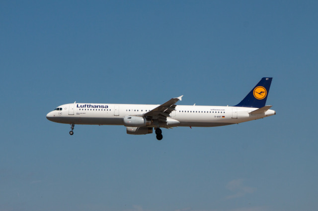 フランクフルト国際空港 - Frankfurt Airport [FRA/EDDF]で撮影されたフランクフルト国際空港 - Frankfurt Airport [FRA/EDDF]の航空機写真