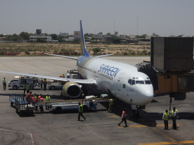 maixxさんが、ジンナー国際空港で撮影したシャヒーン・エア 737-4H6の航空フォト（飛行機 写真・画像）