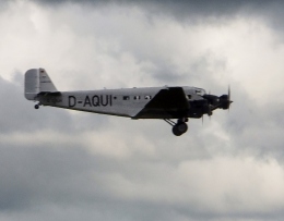 東方亜州さんが、フランクフルト国際空港で撮影したルフトハンザドイツ航空 Ju 52/3mの航空フォト（飛行機 写真・画像）