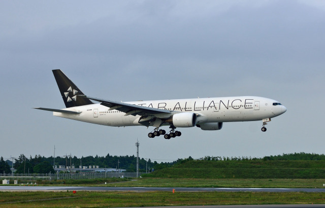 スターアライアンス」特別塗装機 エジプト航空 (777-200 | SU