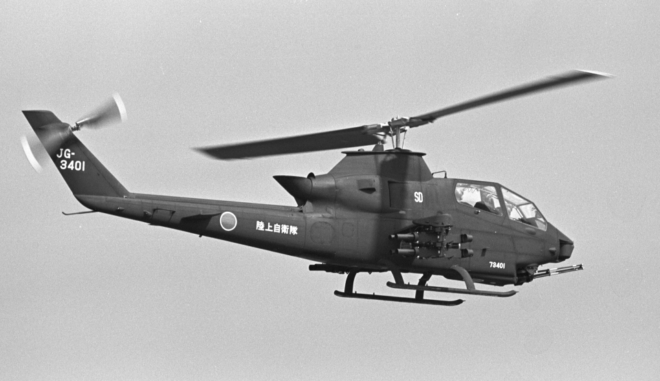 【中古】 ドキュメント自衛隊-航空自衛隊編（1）-/ＤＶＤ/COBB-90330 UH-60J レスキューホーク `千歳救難隊 航空自衛隊 70周年記念
