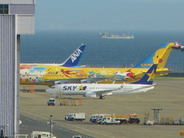 羽田空港 - Tokyo International Airport [HND/RJTT]で撮影された全日空 - All Nippon Airways [NH/ANA]の航空機写真