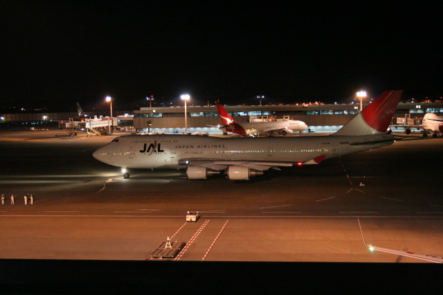 航空機・ヘリコプター JAL B747-400 JA8088 Photo of JAL - Japan Airlines Boeing 747-400 (JA8088) by