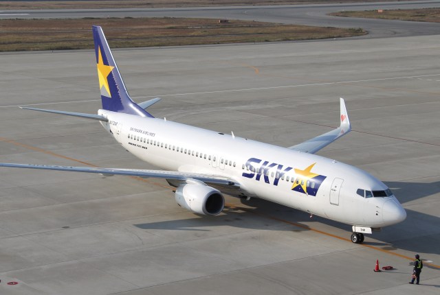 ボーイング737-800 スカイマーク×阪神タイガース スカイマーク、トラ大きめ「タイガースジェット」 3代目就航