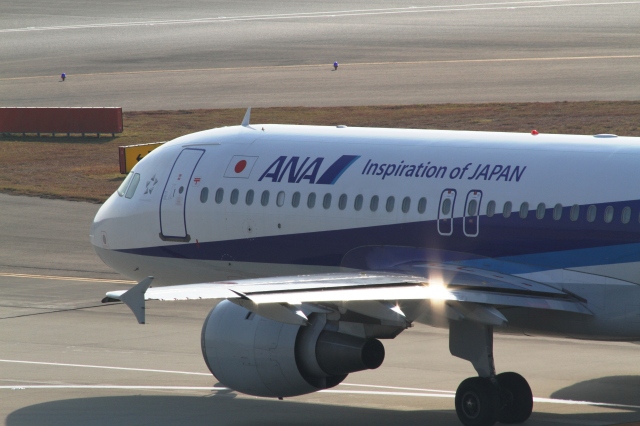全日空商事 1/200 A320ceo JA8946 全日空商事 1/200 A320ceo JA8946 41L53QBJbZL._UF350,350_QL50_.jpg