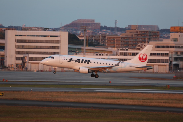 機体記号 : JA222J (ジェイエア) 航空機体ガイド | FlyTeam