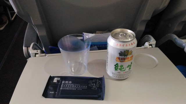 写真の種類:機内食・ドリンク