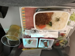 写真の種類:機内食・ドリンク