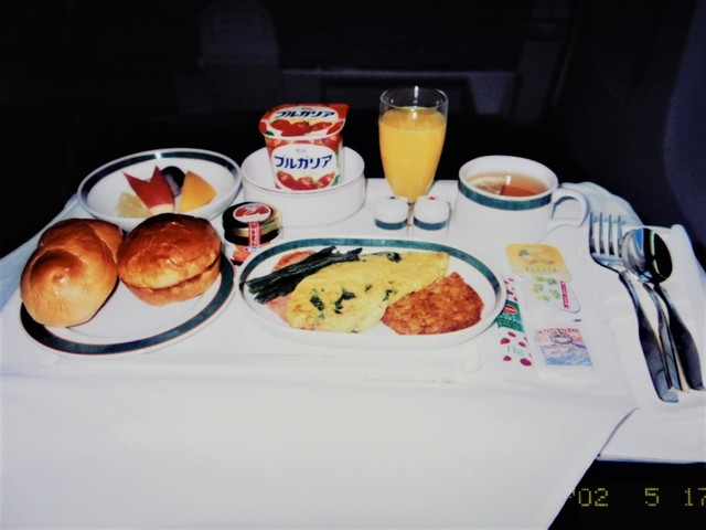 写真の種類:機内食・ドリンク
