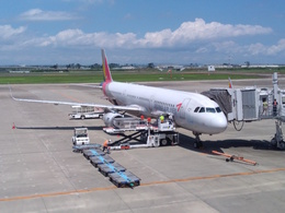 写真の種類:搭乗機(外観)