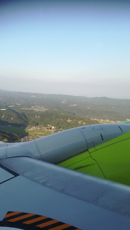 写真の種類:機窓・風景