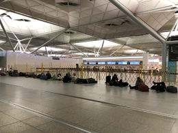 写真の種類:出発空港での写真