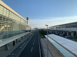写真の種類:出発空港での写真